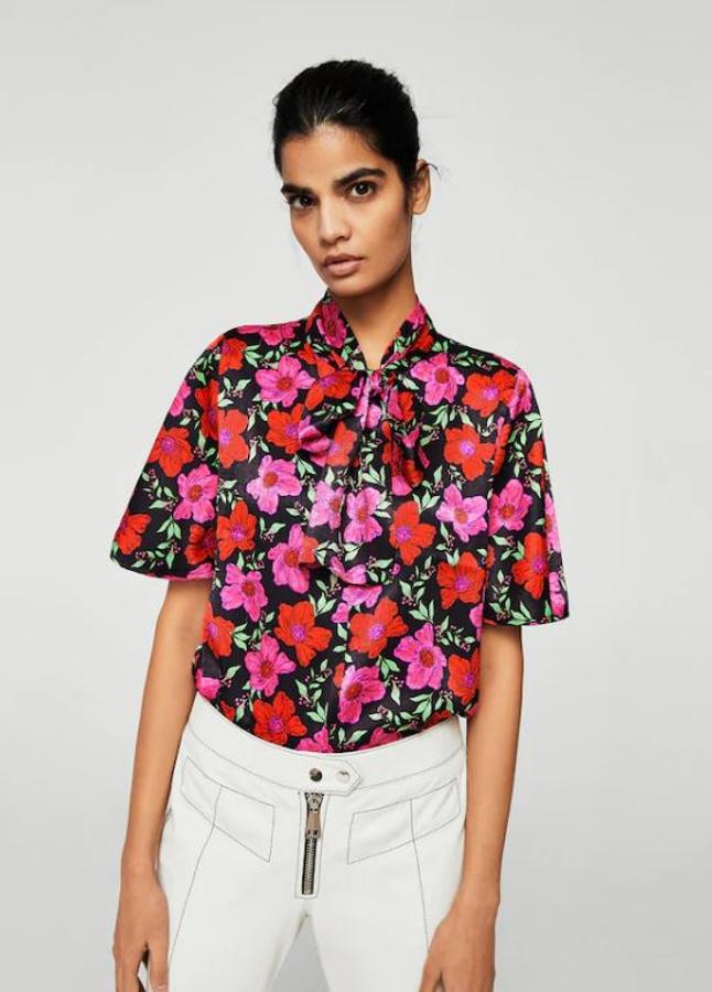 construcción naval Integral réplica Fotos: Tops y blusas de Mango Outlet por menos de 8 euros para tus looks de  verano | Mujer Hoy