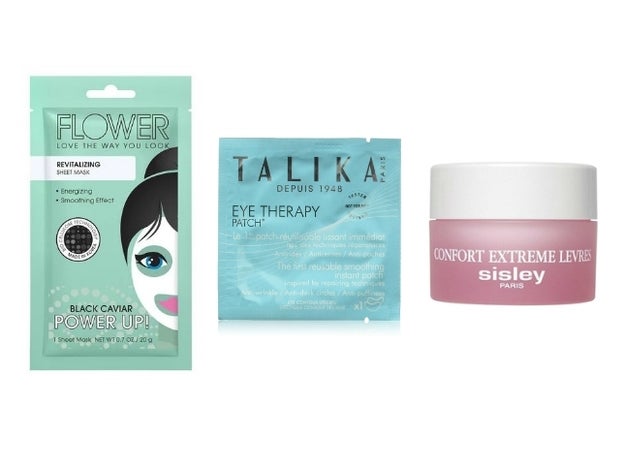 1. Mascarilla Flowe Beauty. (1 euro). 2. Parches de gel para el contorno de los ojos de Talika. En Amazon. (5,40 euros). 3. Bálsamo reparador de Sisley. (41,50 euros).