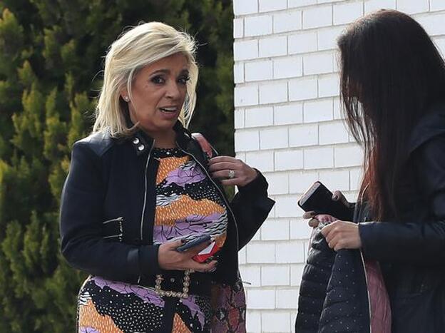 Carmen Borrego aclara si es el topo o no de su familia