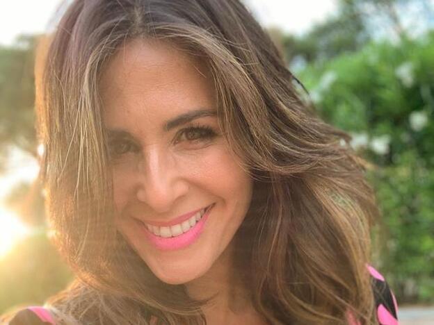 El truco del bikini de Nuria Roca que hace más pecho y resalta el moreno