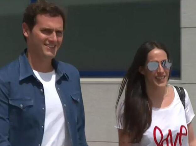 ¿Planes de boda para Malú y Albert Rivera? Contesta el padre de ella