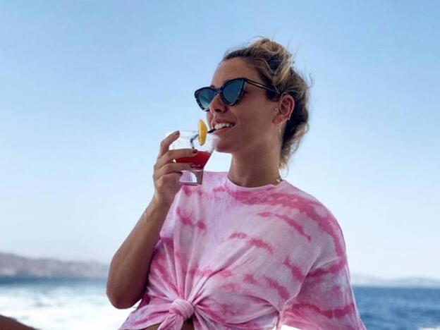 Tenemos tres versiones low cost de la camiseta del verano de Blanca Suárez