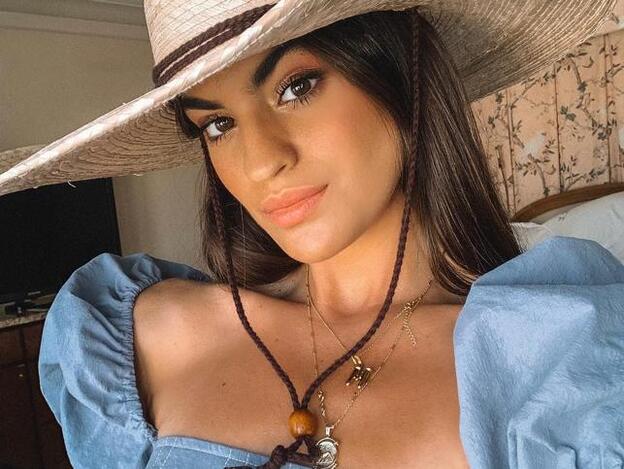 Marta Lozano tiene el tónico perfecto para limpiar a fondo el rostro y lo hemos encontrado rebajado