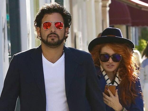 Gerardo Bazúa denuncia que Paulina Rubio no le deja ver a su hijo