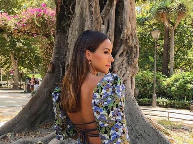 Rocío Osorno tiene el vestido de invitada de Asos con el que afinarás la cintura