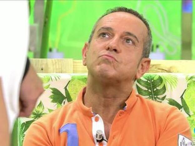 Víctor Sandoval arremete contra Carmen Borrego