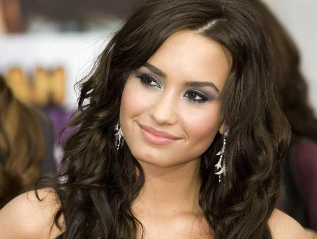 El 'belfie' viral de Demi Lovato, sin Photosohop, con el que reivindica la celulitis