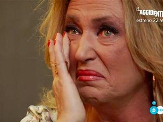 El accidente de Lydia Lozano en directo en 'Sálvame' por el que fue trasladada al hospital