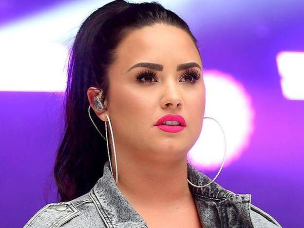 El posado al natural de Demi Lovato: en bikini y sin Photoshop