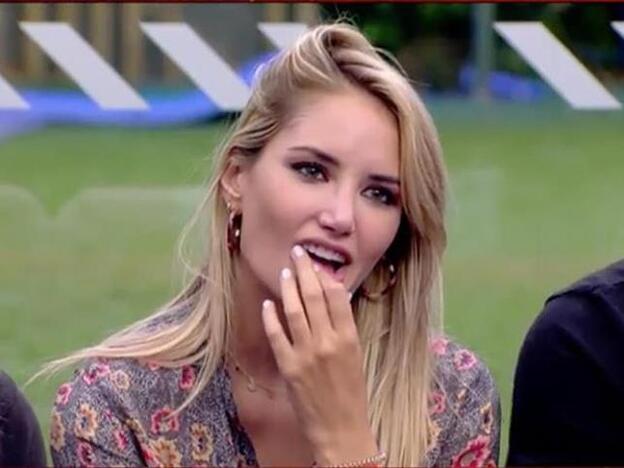 La reacción de Alba Carrillo al ver una foto de la boda de Feliciano López y Sandra Gago