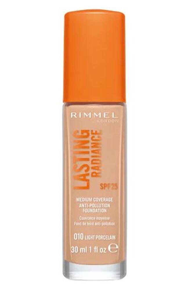 Lasting Radiance Foundation, 11,98 euros.