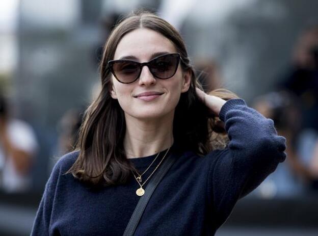 María Valverde ha llevado la falda midi estampada que garantizará tus mejores looks de entretiempo