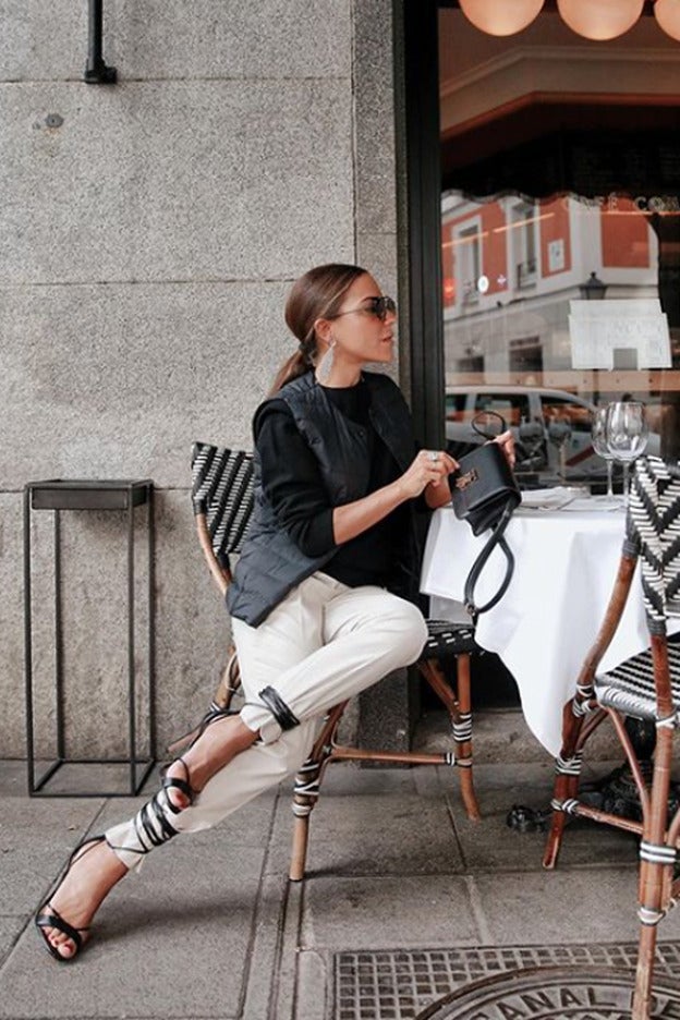 Así transforma la genial Paula Ordovás un look básico y barato de Uniqlo