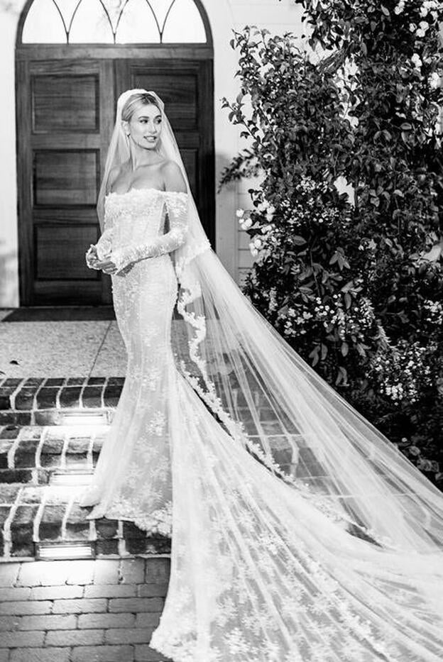 Las fotos del vestido de novia de Hailey Baldwin en su boda con Justin Bieber