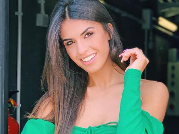 Sofía Suescun tiene el pantalón con brillos de Bershka que querrás llevar en Nochevieja