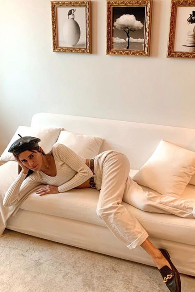 Necesitábamos este look en crudo de Gala González y lo hemos encontrado