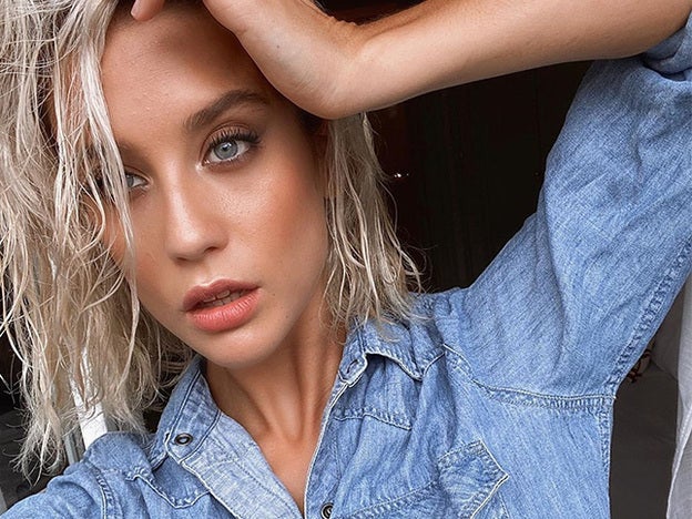 ¿Has decidido teñirte de rubio platino? Así tienes que cuidarte el pelo para que no se estropee