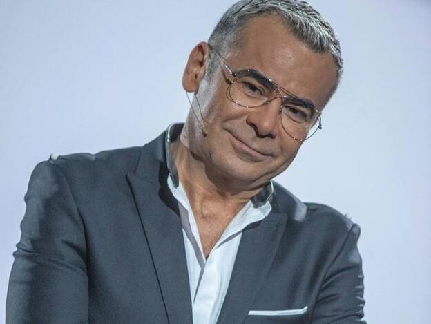 Alba Carrillo insinúa que están manipulando sus vídeos en 'GH VIP... y Jorge Javier Vázquez la frena en seco