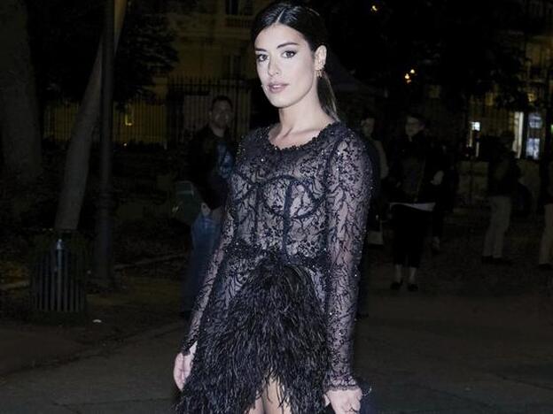 Dulceida con un look total black para celebrar sus 30 años