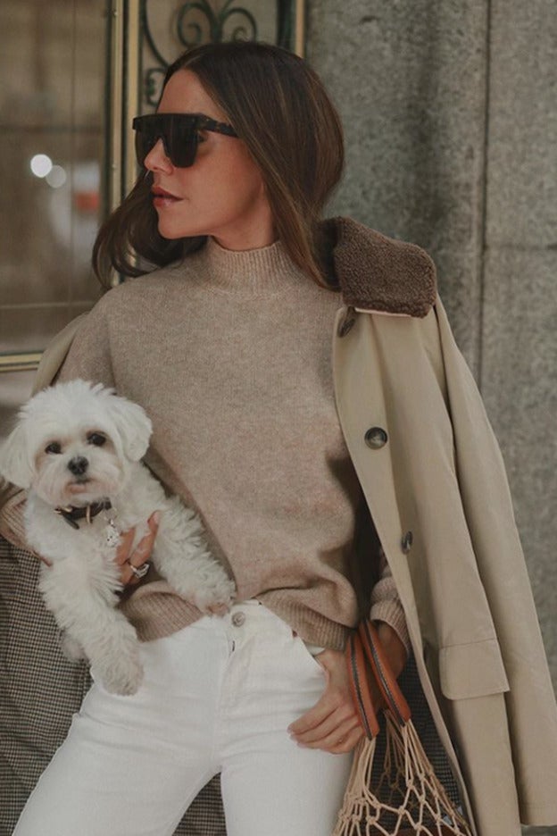 Sí, puedes conseguir todo el look de Paula Ordovás menos su perro