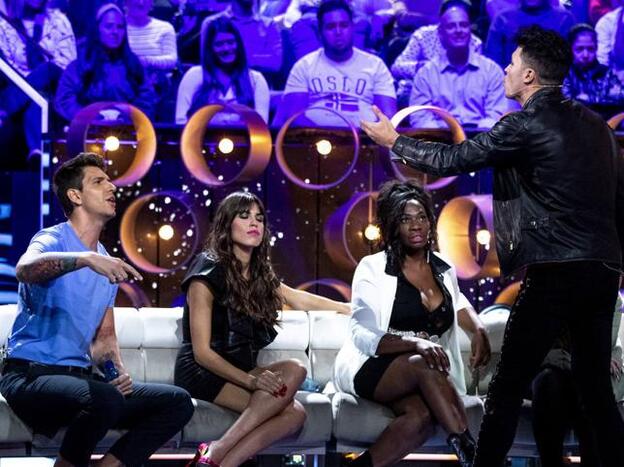 ¿Qué le dijo realmente Diego Matamoros a Kiko Jiménez en los pasillos de Mediaset?