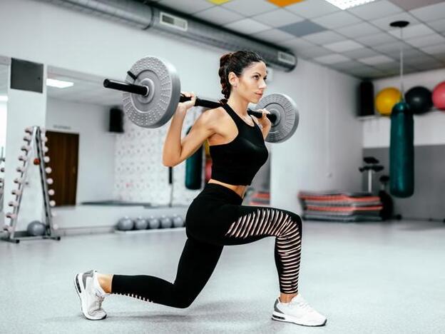 ¿Se puede aumentar masa muscular y perder grasa al mismo tiempo?