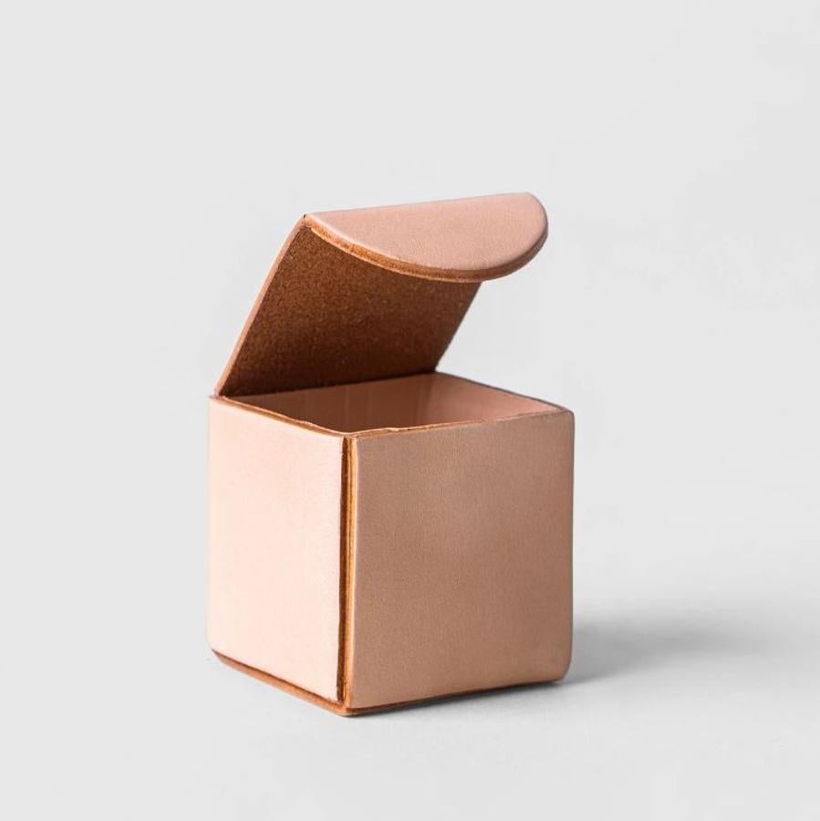 12 compras absurdas (y carísimas) en la tienda de Marie Kondo... que van contra su propia filosofía