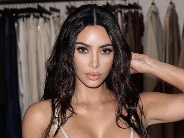 Hay una buena razón beauty para que Kim Kardashian se duche siempre por la noche