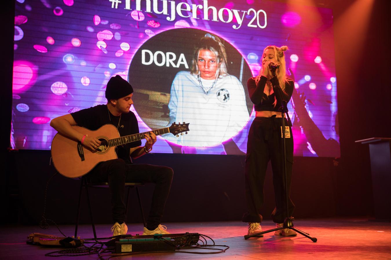 20 años de Mujerhoy se celebran así: con flamenco, música electrónica y baile latino