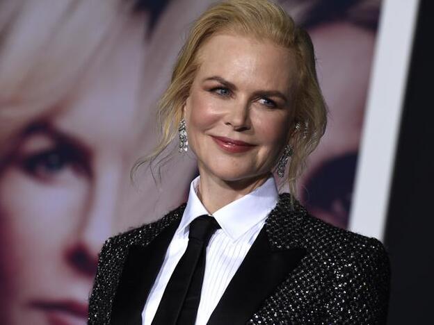 Nicole Kidman o cómo llevar el traje para un look de Nochevieja diferente (y que puedes copiar en Zara)