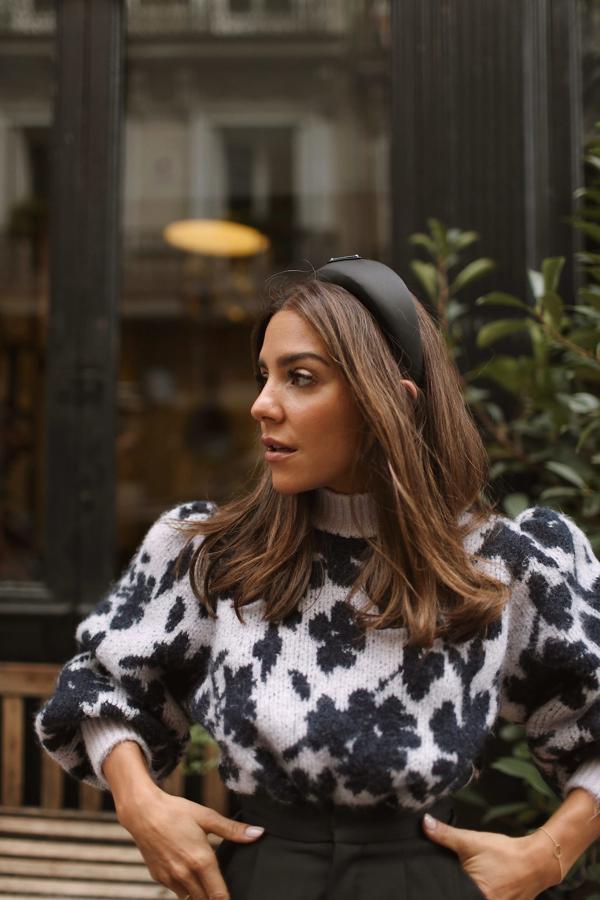 Paula Ordovás tiene la colección de jerséis más bonita de Instagram