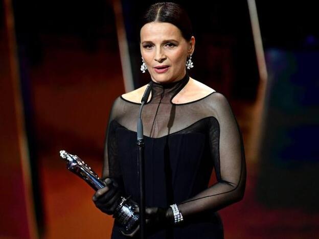 El homenaje de Juliette Binoche a las niñeras que han criado a sus hijos