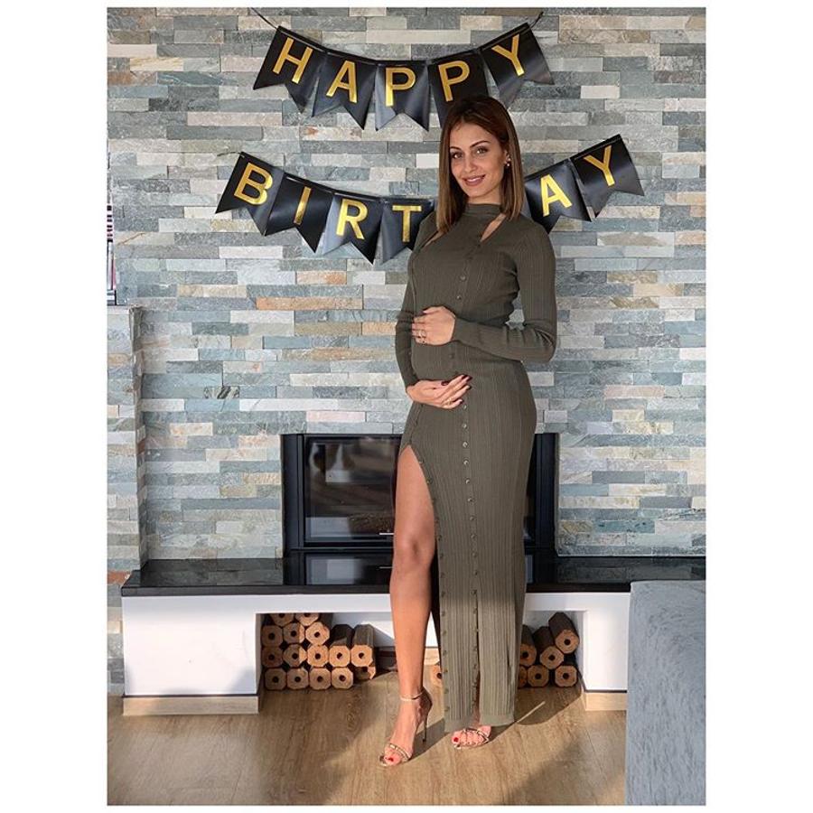 El estilo premamá de Hiba Abouk, una embaraza muy sexy