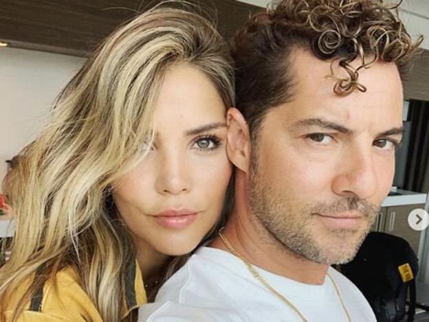 El viaje de David Bisbal y Rosanna Zanetti con el pequeño Matteo