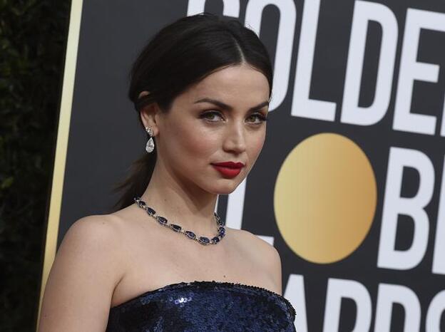 El look de belleza de Ana de Armas para deslumbrar en los Globos de Oro