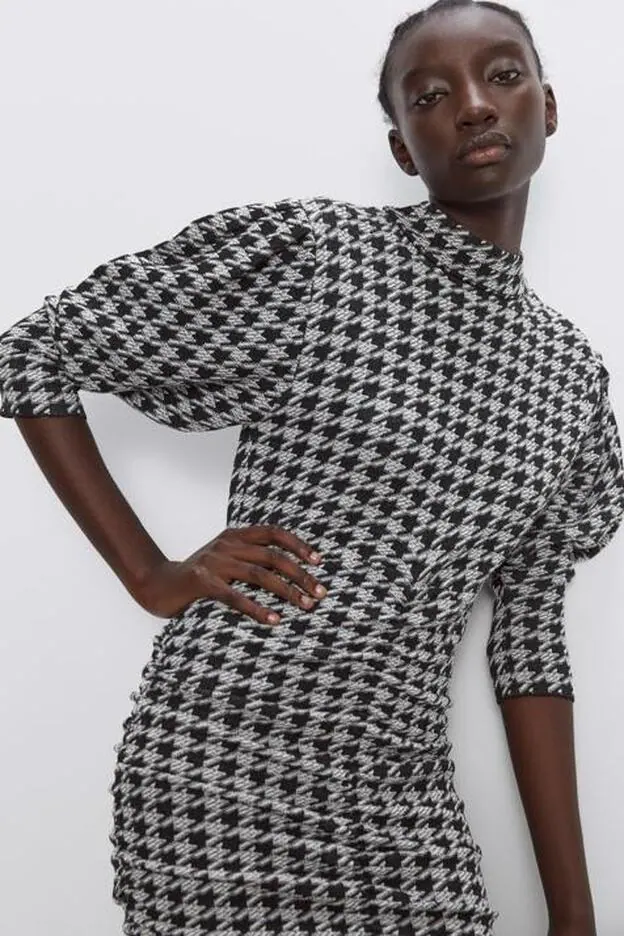 El vestido de de nueva colección que te hará olvidar las rebajas | Mujer Hoy