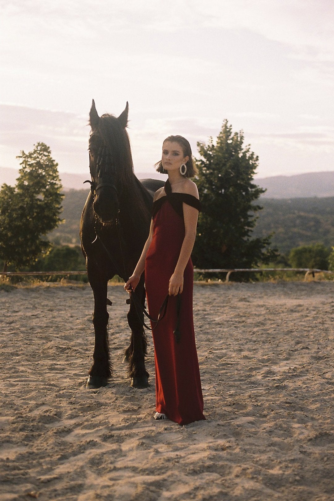 Los vestidos de invitada de boda más bonitos de las rebajas de invierno