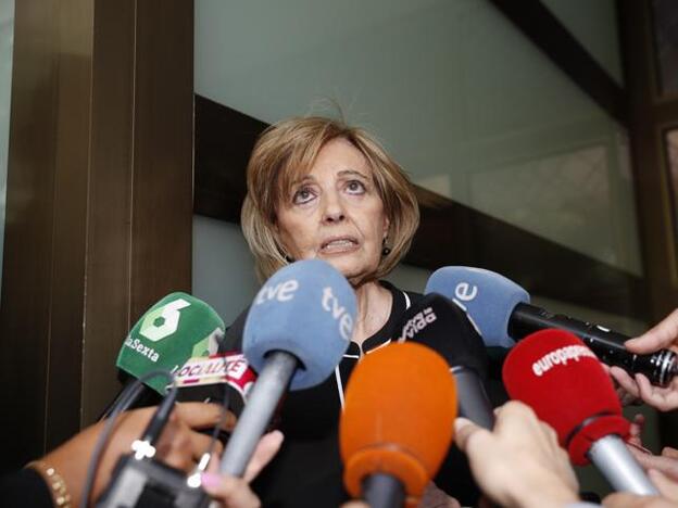 María Teresa Campos pierde los nervios con un reportero de 'Sálvame'