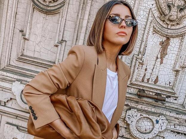 Necesitamos esta barra de labios de lujo de Alexandra Pereira en nuestro neceser de maquillaje