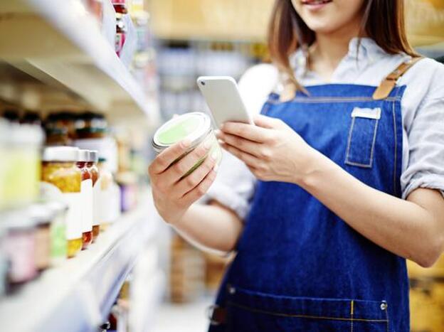 ¿Podemos fiarnos de las apps nutricionales que escanean productos?