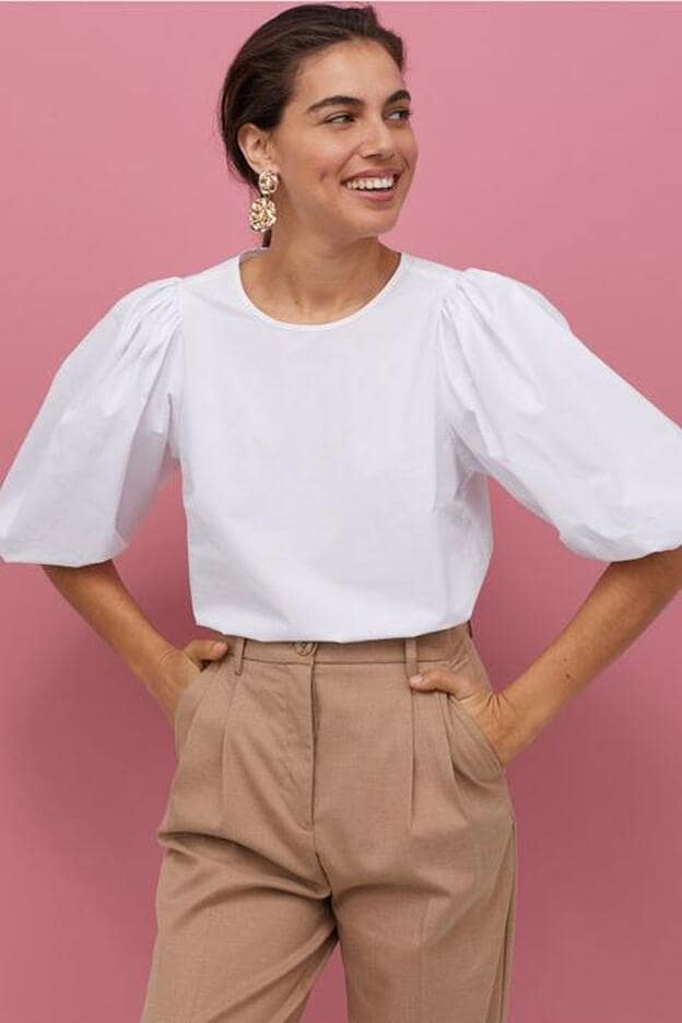 clásico Lágrima Cuaderno La blusa blanca más bonita de nueva colección cuesta menos de 15 euros en  H&M | Mujer Hoy