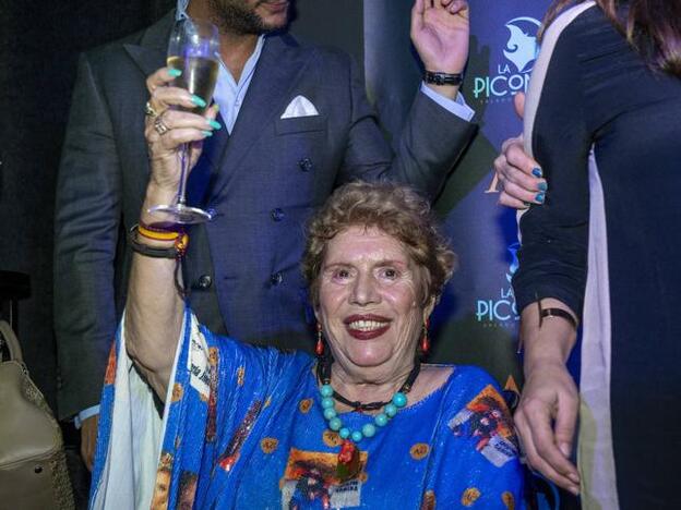 María Jiménez brinda por su 70 cumpleaños tras superar el peor bache de salud de su vida