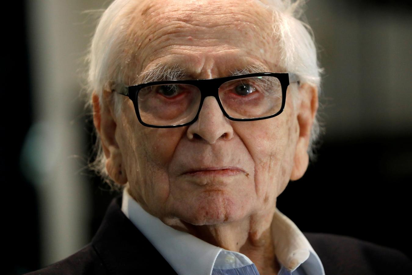 De Pau Donés a Pierre Cardin: recordamos a todos los famosos a los que hemos dicho adiós en 2020
