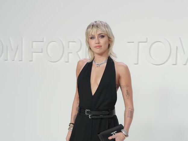 El gesto 'millennian' que indicaría que Miley Cyrus ha roto con Cody Simpson