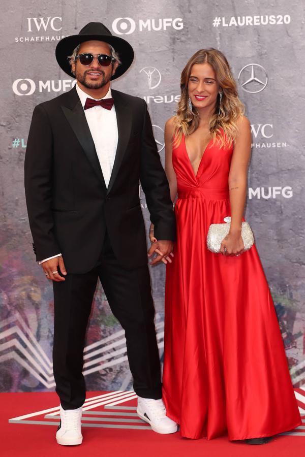 Parejas en la alfombra roja de los Premios Laureus 2020: Italo ferreira