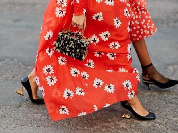 El nuevo vestido midi de Primark que sienta bien a todas las tallas