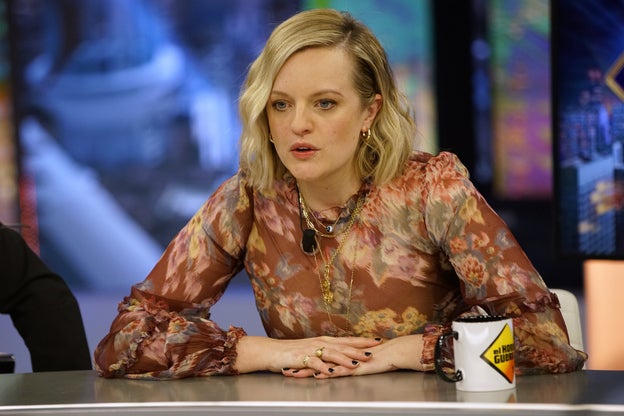 Elisabeth Moss nos va a dar mucho miedo