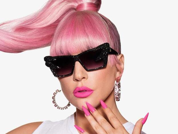 Lady Gaga confirma en su último videoclip el regreso del pelo Rose Gold para la primavera