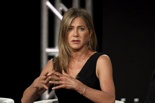La triste infancia de Jennifer Aniston: acomplejada por una madre bella y exigente