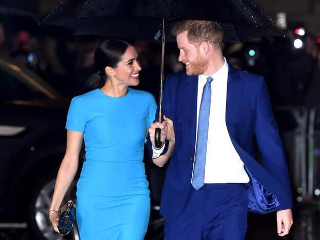 La aparición más esperada del príncipe Harry y Meghan Markle... entre abucheos